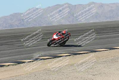 media/Oct-13-2025-Moto Forza (Mon) [[a66d839500]]/3-B Group/Session 2 (Bowl)/